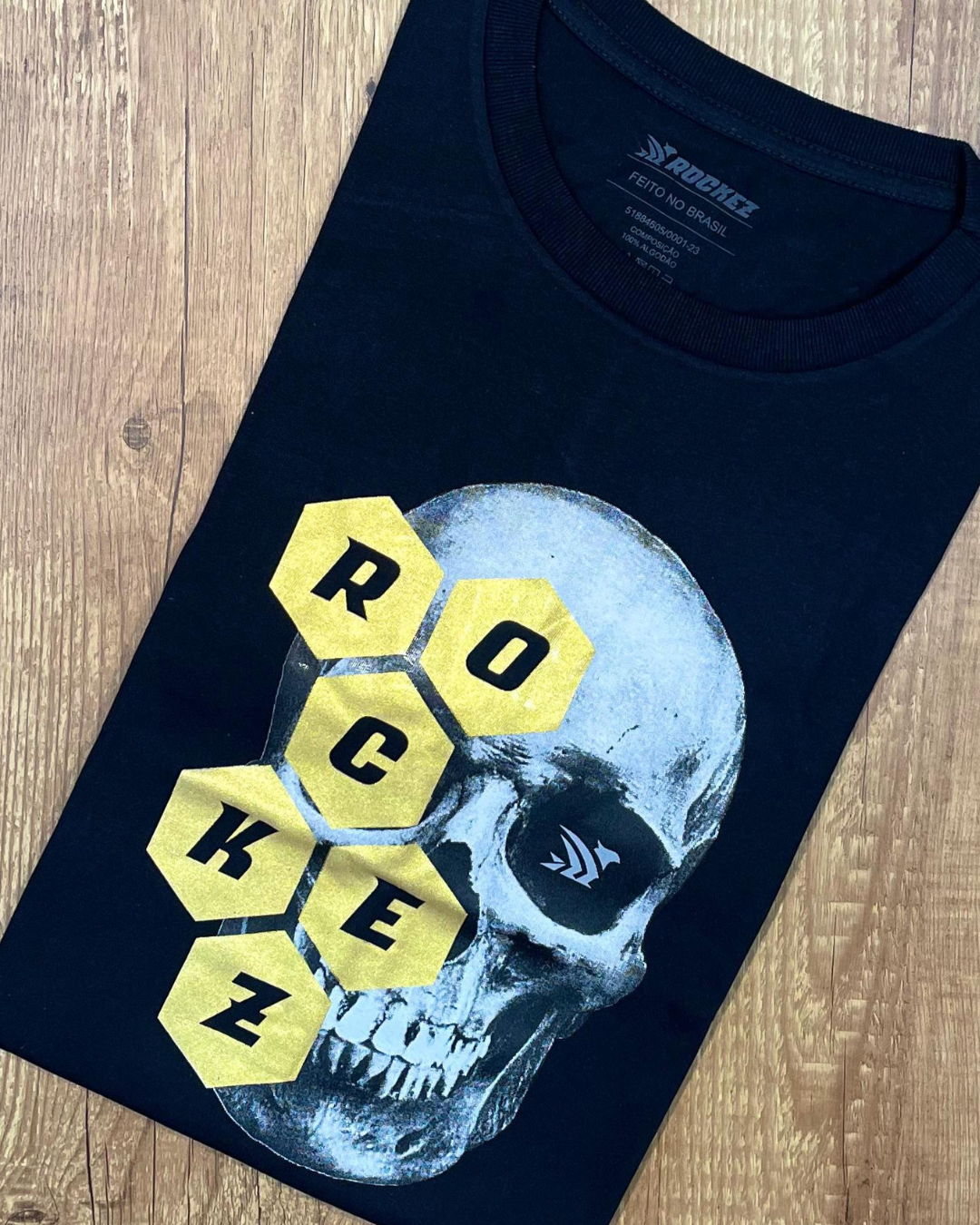 Camiseta Estampada - Preta