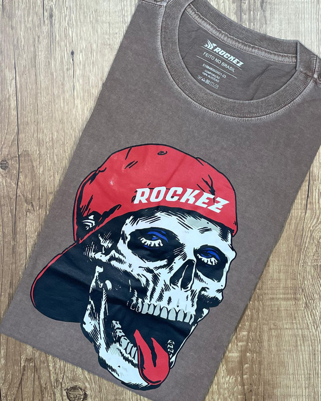 Camiseta Estampada - Marrom